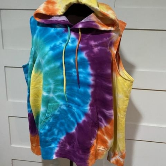 BRAND new Hot Topic cold shoulder sweatshirt Size XL** - Picture 6 of 6